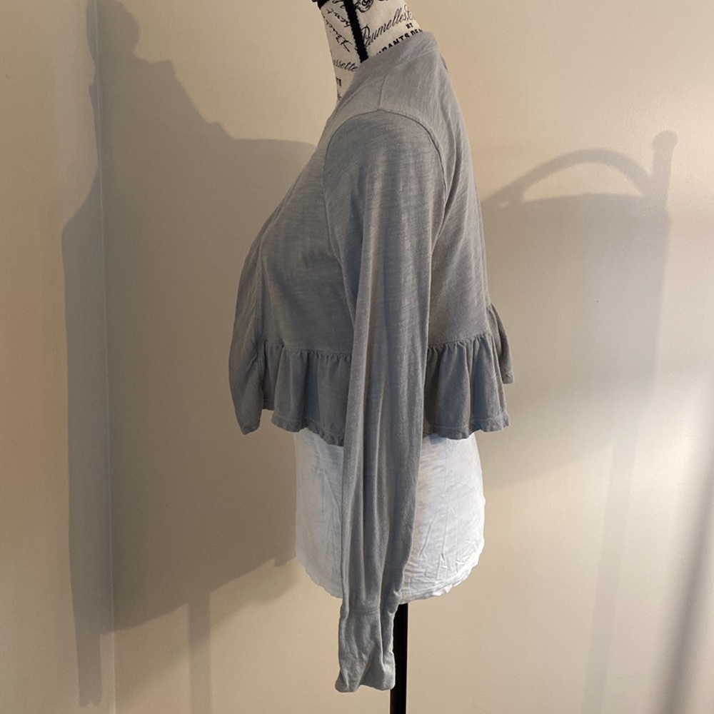 American Eagle Sweater - Picture 2 of 6